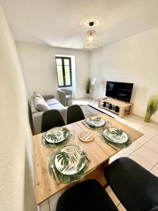 Varsòvia/Parking Privée/Calme Apartamento Carcasona Exterior foto