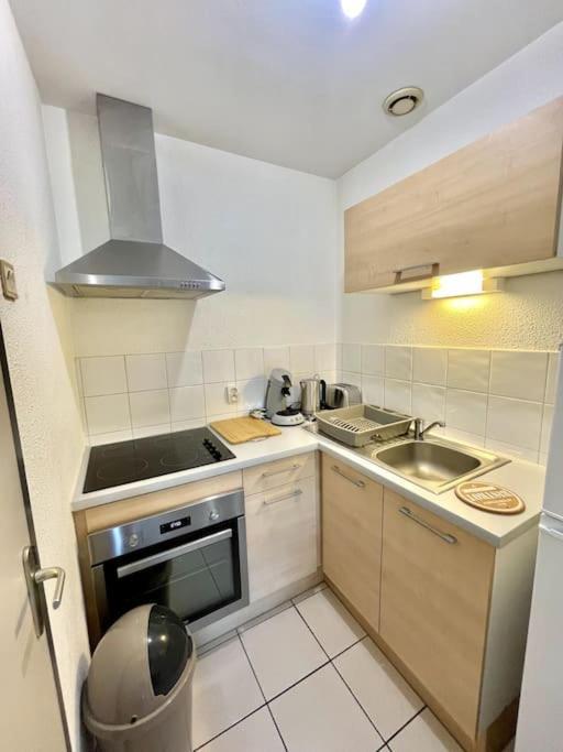 Varsòvia/Parking Privée/Calme Apartamento Carcasona Exterior foto